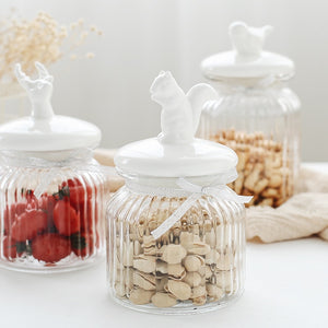 Crystal glass jar with cute deer-shaped stopper suitable for storing dry fruits and cereals