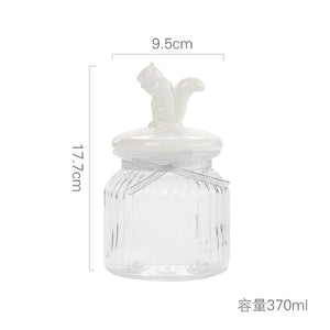 Crystal glass jar with cute deer-shaped stopper suitable for storing dry fruits and cereals