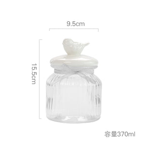 Crystal glass jar with cute deer-shaped stopper suitable for storing dry fruits and cereals